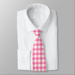 Cravate Cottagecore En vichy rose<br><div class="desc">Pique-nique printanière moderne,  avec motif tartan en vichy plaid aux couleurs chaudes rose et blanc.</div>