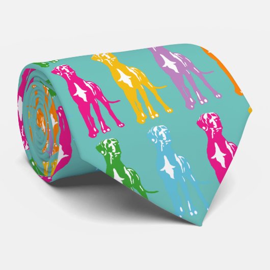 Cravate Couleurs ! Les Great Danes à égalité (Roulé)