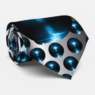 Cravate Croix chrétienne dans la lumière bleue