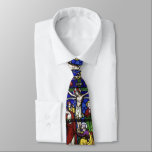 Cravate Crucifixion Jésus de fenêtre d'église en verre<br><div class="desc">C'est une image colorée de fenêtre d'église en verre souillé de la crucifixion de Jésus sur la croix.</div>