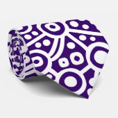 Cravate Curcuit Alien Abstrait - Blanc sur violet profond (Roulé)