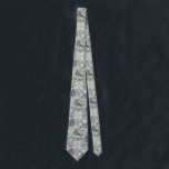 Cravate Cute et fantaisie renard gris et motif de fleurs<br><div class="desc">Des renards et des fleurs gris mignons et fantaisistes dans un motif transparent sur l'arrière - plan gris-vert.</div>