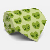 Cravate Cute Green Heart-Shaped Alien Head Pattern (Roulé)