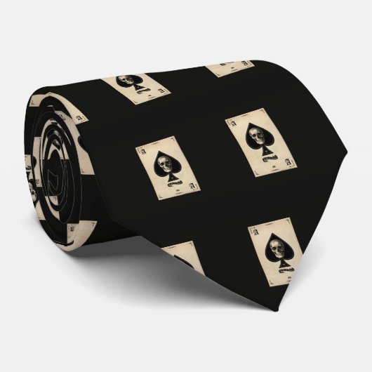 cravate d'as de pique (Roulé)