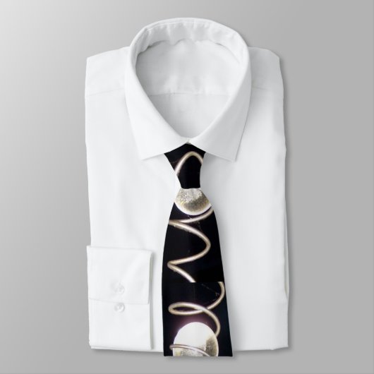 Cravate de boule de cristal (Attaché)