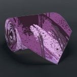 Cravate de camouflage de la lavande de prune noire<br><div class="desc">La cravate pour hommes est équipée d'un motif de camouflage moderne en noir, violet, prune et lavande. PLUS de designs en magasin. Cool pour le bureau, une nuit en ville, un mariage, pour le marié ou les groomsmen ou donner en cadeau à votre mari, père, frère ou meilleur ami. Faites...</div>