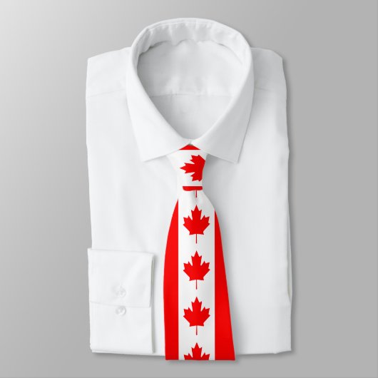 Cravate de feuille d'érable de drapeau du Canada (Attaché)