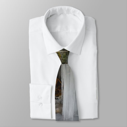 Cravate de grotte gelée (Attaché)