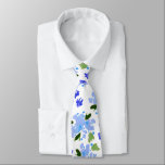 Cravate de jardin Floral Aquarelle Bleue<br><div class="desc">Pour le type habillé le plus intelligent de la pièce ! Cette belle cravate de jardin fleuri bleu aquarelle ne manquera pas d'impressionner.</div>