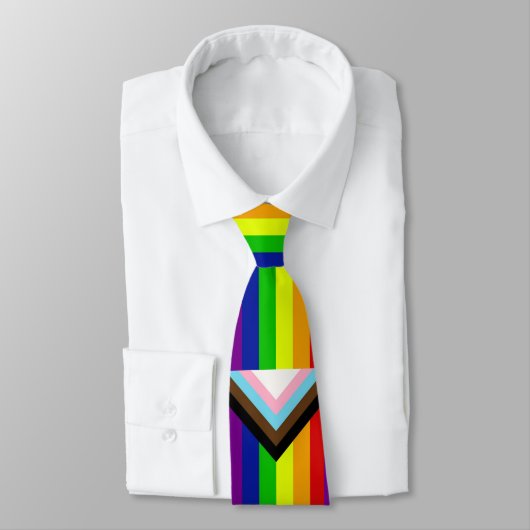 CRAVATE de la fierté LGBTQ+ (Attaché)