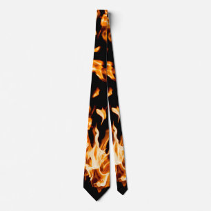 Cravate de la magie du feu