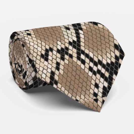 Cravate de peau de serpent (Roulé)