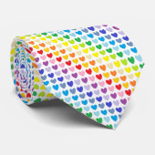 Cravate De plus larges coeurs d'arc-en-ciel de spectre (Roulé)