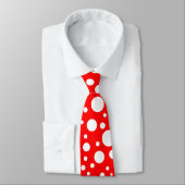 Cravate de points rouges (Attaché)