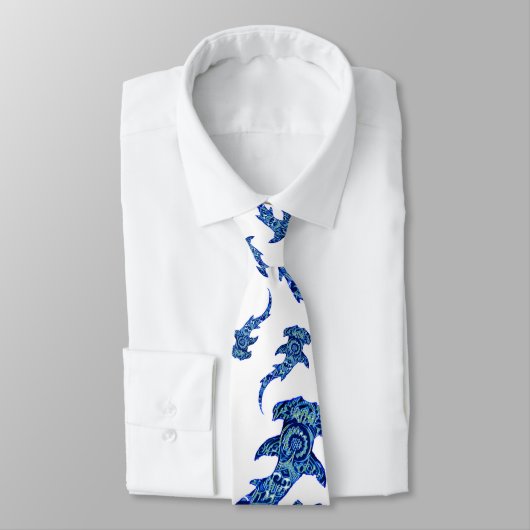 cravate de requin (Attaché)