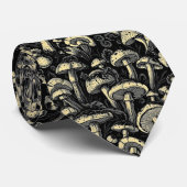 Cravate d'élégance de champignons gras (Roulé)