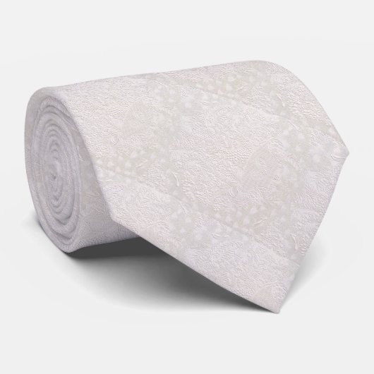 Cravate Dentelle décorative rose sur fond blanc (Roulé)