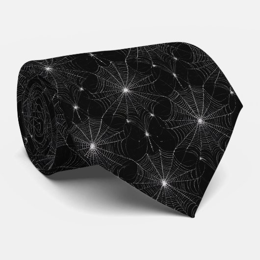 Cravate Dentelle Spiderweb argenté en noir (Roulé)
