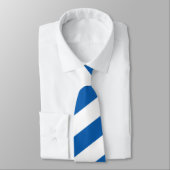 Cravate d'étoile de Macédoine, Vegina Sun (Attaché)