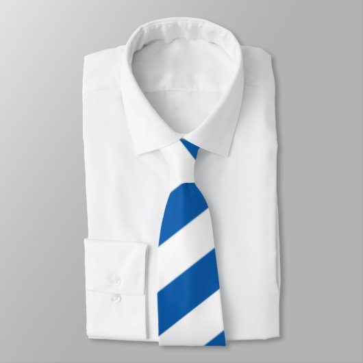 Cravate d'étoile de Macédoine, Vegina Sun (Attaché)