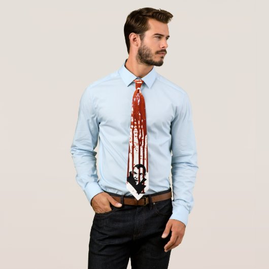 Cravate Dracula sanglant vampire horreur mens necktie - cr (En situation)