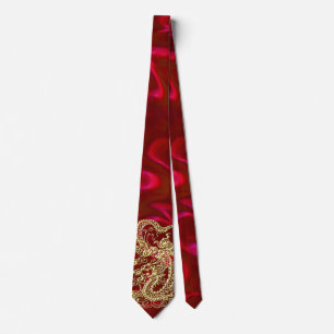 Cravate Dragon doré embossé sur impression de satin rouge