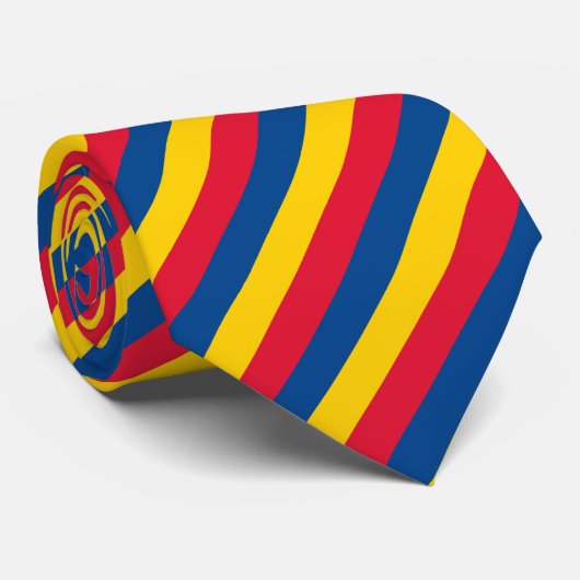 Cravate Drapeau de la Roumanie (Roulé)