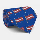 Cravate Drapeau de ondulation de la Lettonie (Roulé)