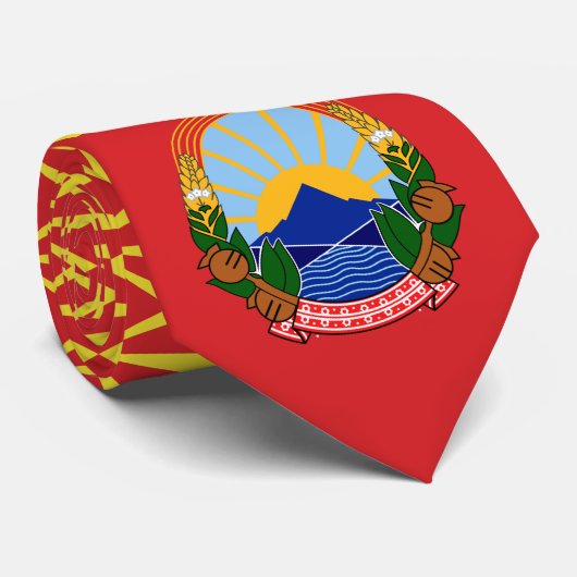 Cravate Drapeau macédonien et Emblème national, Macédoine  (Roulé)