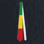 Cravate Drapeau rastafarien Rasta Ethiopie<br><div class="desc">Les couleurs rouge,  vert et jaune représentent le drapeau du Rastafarianisme,  mais c'est aussi un drapeau de l'Ethiopie. Voici un cadeau Rasta de haute qualité et un design idéal pour tous les rastafariens. Visitez notre magasin pour trouver d'autres cadeaux Rasta cool et d'autres idées cadeaux de drapeaux du monde.</div>