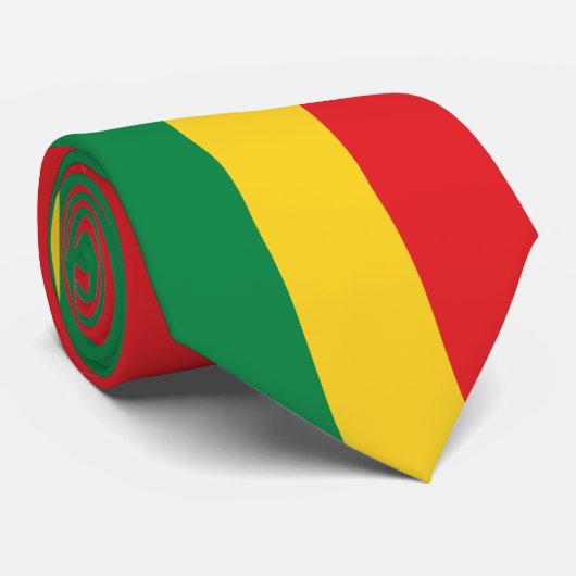 Cravate Drapeau vert, or (jaune) et rouge (Roulé)