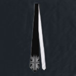 Cravate Drapeau vintage du R-U de grunge<br><div class="desc">Conception BRITANNIQUE de drapeau de grunge vintage. Pour votre papa frais ou quelqu'un. D'AUTRES OPTIONS VOIENT CI-DESSOUS :</div>