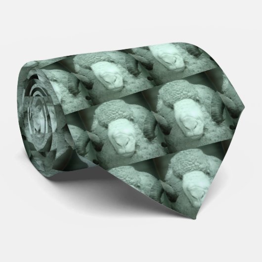 Cravate drôle de RAM (Roulé)