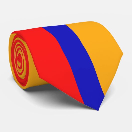 Cravate du drapeau arménien (Roulé)