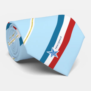 Cravate du drapeau de la ville de Fayetteville (Ca