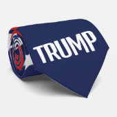 Cravate du drapeau Trump 2028 (Roulé)