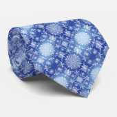 Cravate Elegant Blue & White Winter Snowflake Pattern Gift (Roulé)
