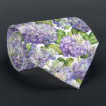 Cravate Élégant Mariage à motifs floraux d'Hydrangée viole<br><div class="desc">Cet élégant cravate florale est le choix idéal pour les mariages et autres occasions spéciales. Ce design présente de délicates hydrangées violettes dans un motif charmant. Portez comme un cravate classique pour les hommes ou comme une ceinture pour les femmes. Conçu par un artiste de renommée mondiale ©Tim Coffey.</div>