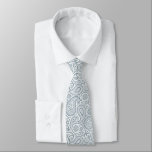 Cravate Elégant Motif bleu gris et blanc Vintage Paisley<br><div class="desc">Elégant blanc et bleu-gris vintage paisley motif. cravate mariage cool. Taille d'impression réglable. Si vous avez besoin de support pour customiser n'importe lequel de mes designs,  envoyez-moi un message sur Zazzle.</div>