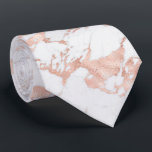 Cravate Elégant Rose Gold Foil Marbre blanc chic<br><div class="desc">Élégant Rose Gold Foil | Marbre blanc Necktie avec un motif plus grand tendance marbre blanc et rose rose rose doux veines de feuille de marbre style marbre courant partout. Le motif peut être redimensionné pour une variété d'apparence. Parfait pour votre mariage,  votre élégance ou votre esthétique chic.</div>