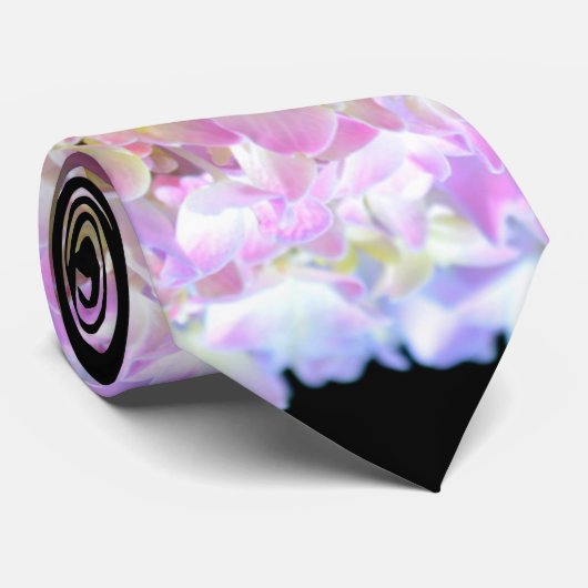 Cravate Elégante hydrangée violette rose pastel (Roulé)