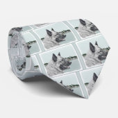 Cravate Elkhound norvégien à la peinture de village - Chie (Roulé)