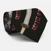 Cravate Épées prêtes de bataille sur Chainmail (Roulé)