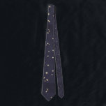 Cravate Etoiles Ciel Et Or De Nuit<br><div class="desc">Beau arrière - plan bleu marine avec motif sans faille d'étoiles or.</div>