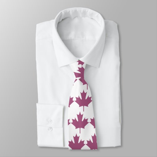 Cravate feuille d'érable (Attaché)