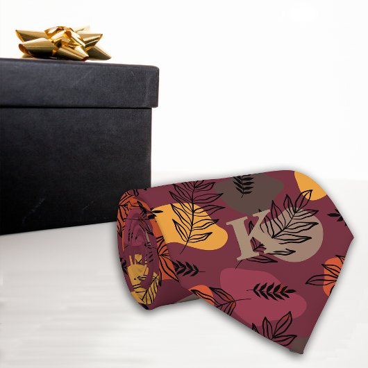 Cravate Feuilles botaniques riches sur le Monogramme marro