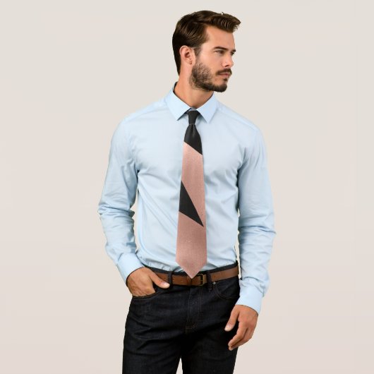 Cravate Fille moderne Rose or noir géométrique (En situation)