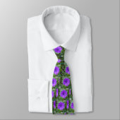 Cravate Fleur d'Hibiscus Violet Foncé, (Attaché)