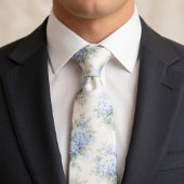 Cravate Fleur d'hydrangea bleu clair délicate à l'aquarell