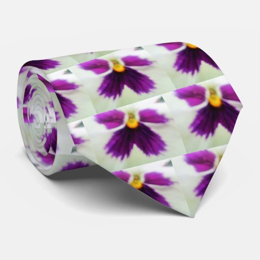 Cravate Fleur violette, Blanc violet (Roulé)